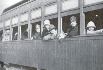 77stm.jpg (23187 bytes)